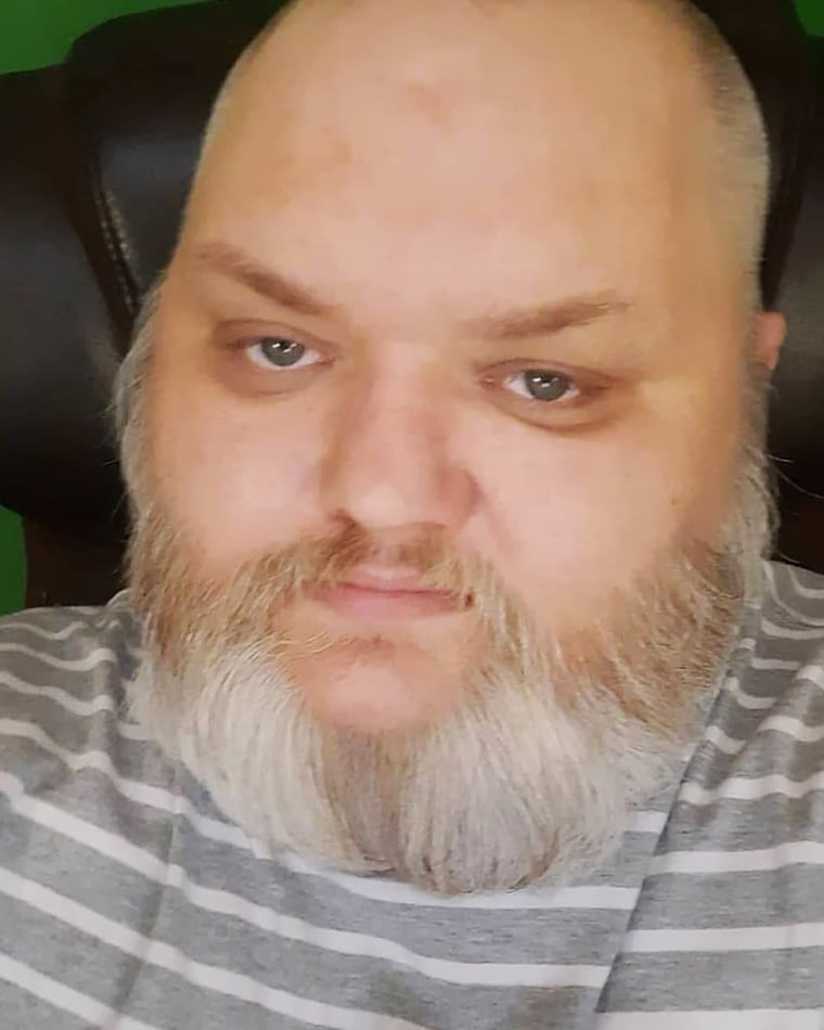 TikTok superstar John Crawley, better known as 'KingBeardX,' has died