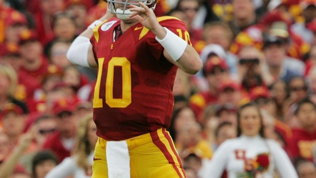 USC football countdown to kickoff—John David Booty in focus
