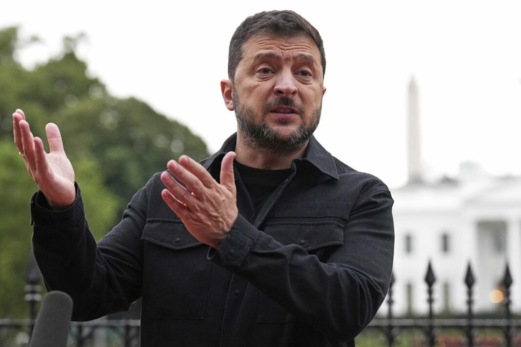 Zelenskyy urges quick progress on security guarantees before Putin summit
